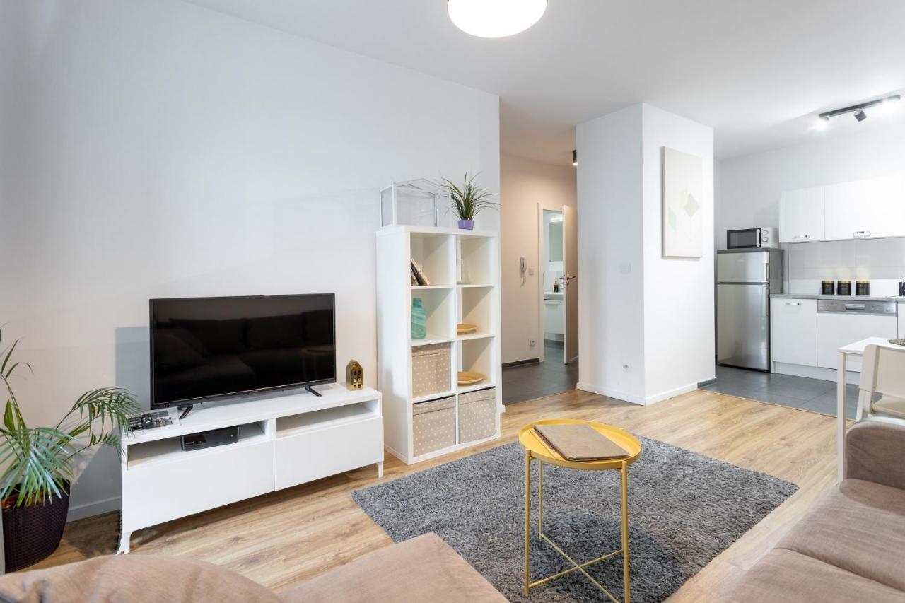 Golden Apartments Warsaw - Big And Bright Stylish Apartments - City Center - Pereca Exterior foto